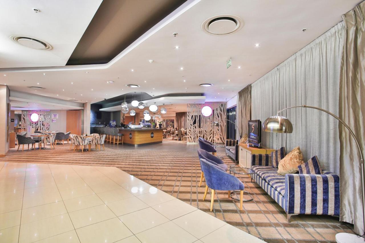 Rh Hotel Преторія Екстер'єр фото