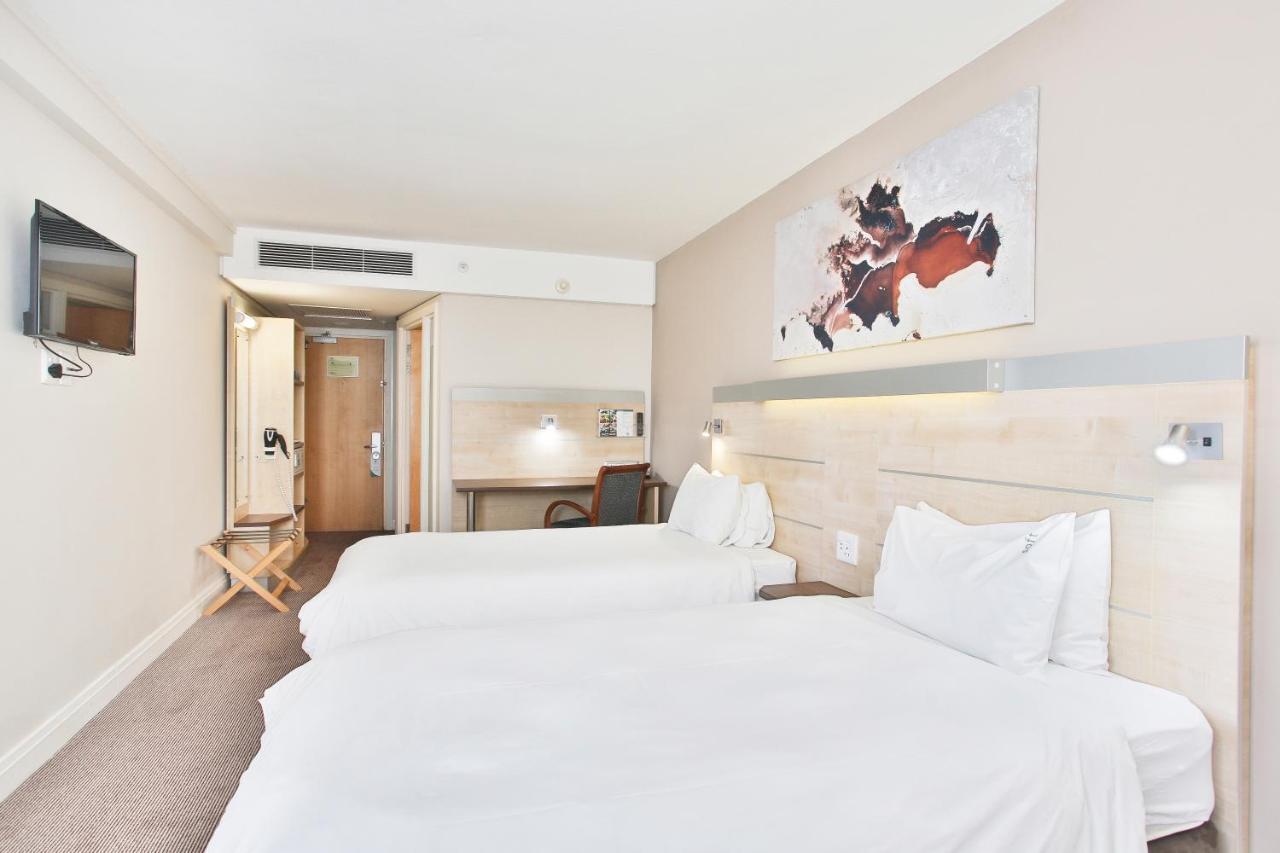 Rh Hotel Преторія Екстер'єр фото